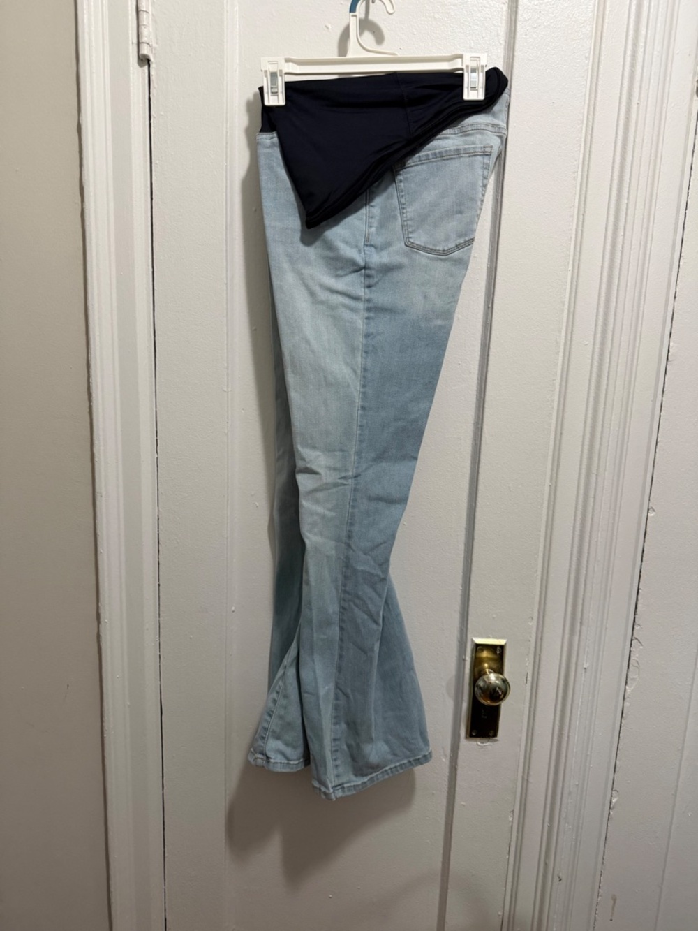 Ingrid & Isabel Light Wash Wide Leg Maternity Jeans with Black Panel - Picture 6 of 7